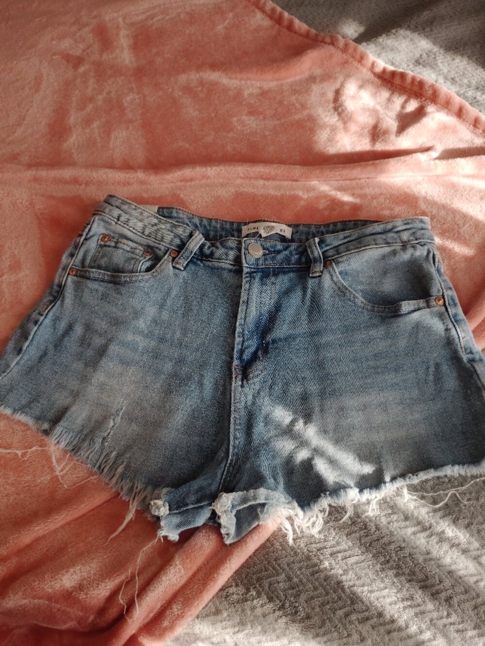 Almost Famous juniors sz 11 jean short shorts